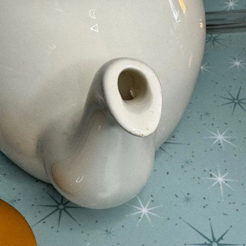 Vintage‎ Salem China Teapot Cream with Yellow Floral Design and Orange Lid